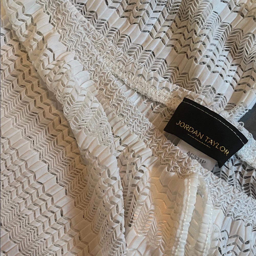 White beach pants